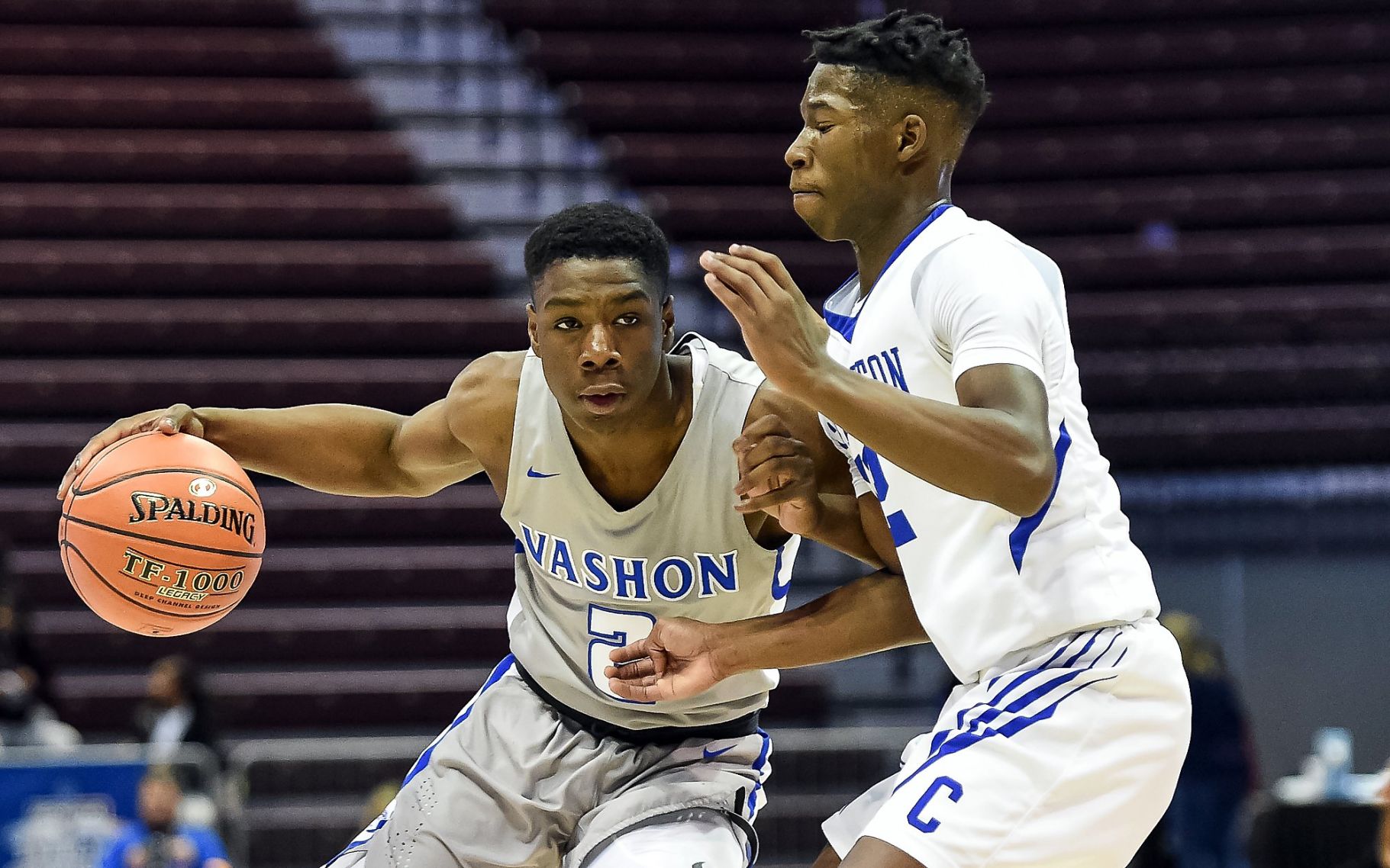 Vashon 70, Charleston 47